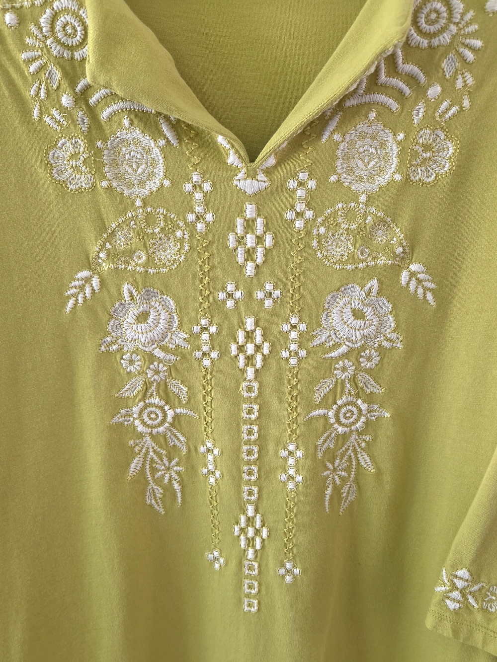 J. Jill Chartreuse Green Embroidered Tunic Top Blouse Size XL Boho Linen Knit - Picture 4 of 4